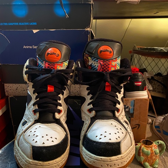 reebok pump tribal